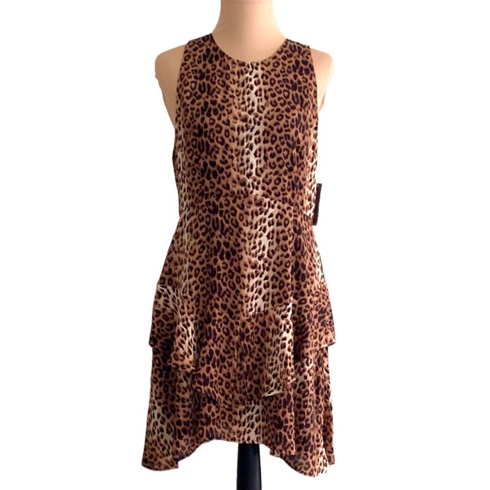 19 Cooper Leopard Print Sleeveless Dresses Size M
